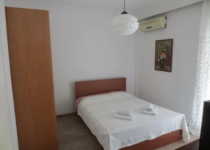 Anna Center Apartament *
